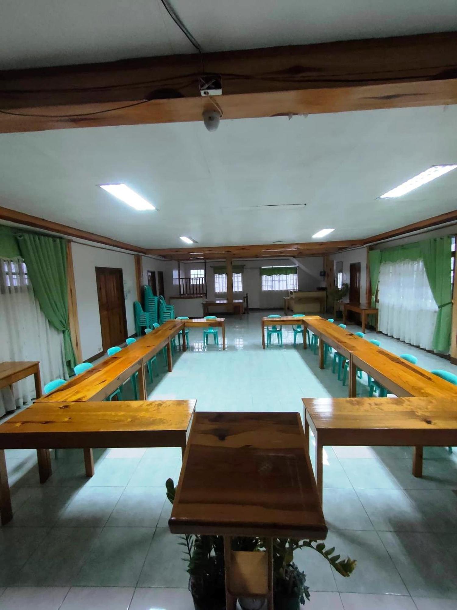 Shamrock Tavern Sagada Bagian luar foto