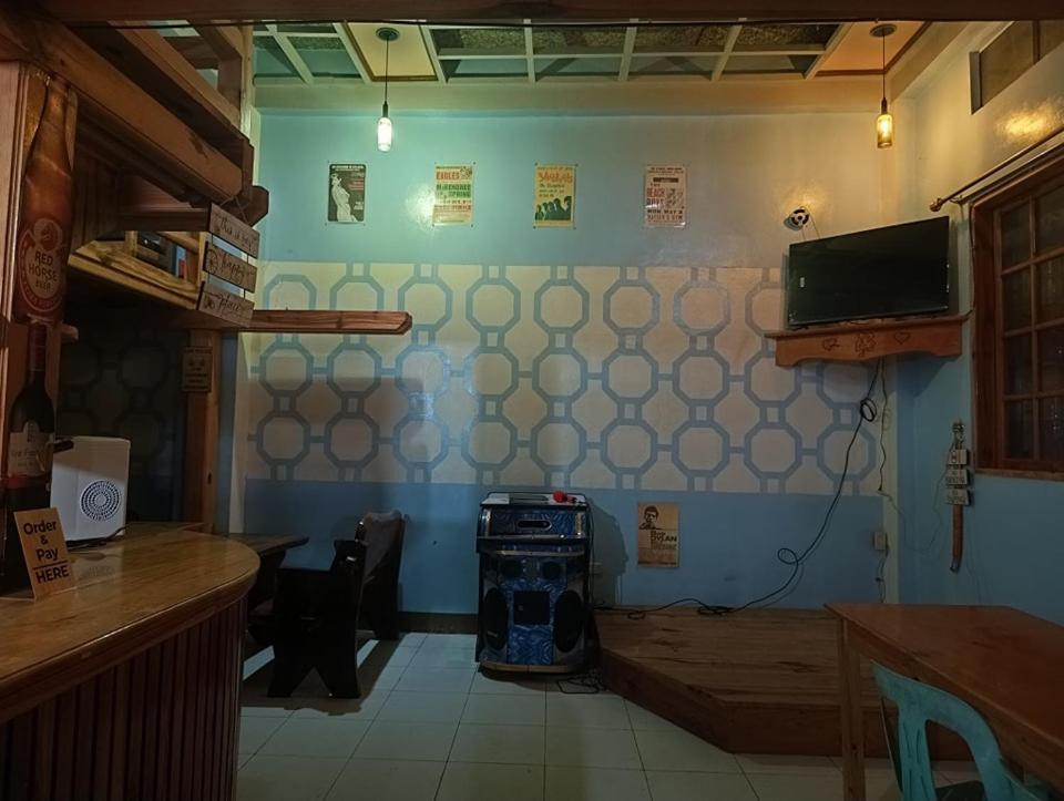 Shamrock Tavern Sagada Bagian luar foto